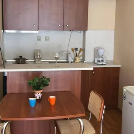 公寓 Charming Studio Prime Golden Sands - 50M From Sea *